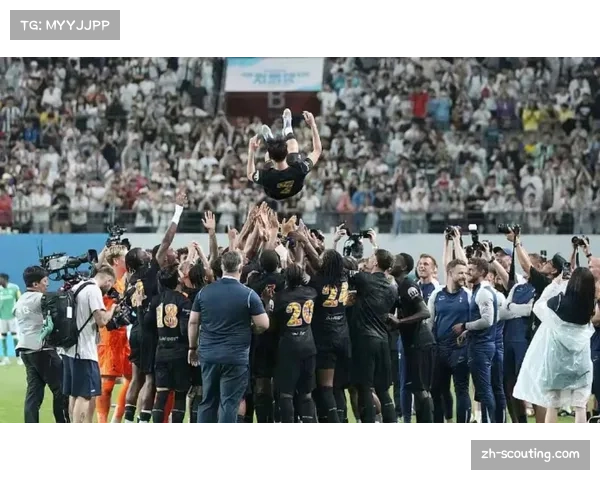 洛杉矶FC更衣室氛围融洽 孙兴慜快速融入团队 洛杉矶FC更衣室氛围融洽 孙兴慜快速融入团队